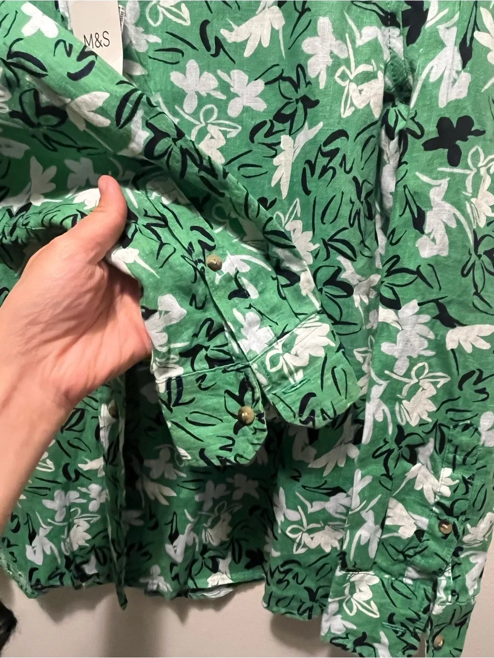 Pure Linen Floral Printed Shirt- Size 10 PTP 21 inch - Picture 5 of 11